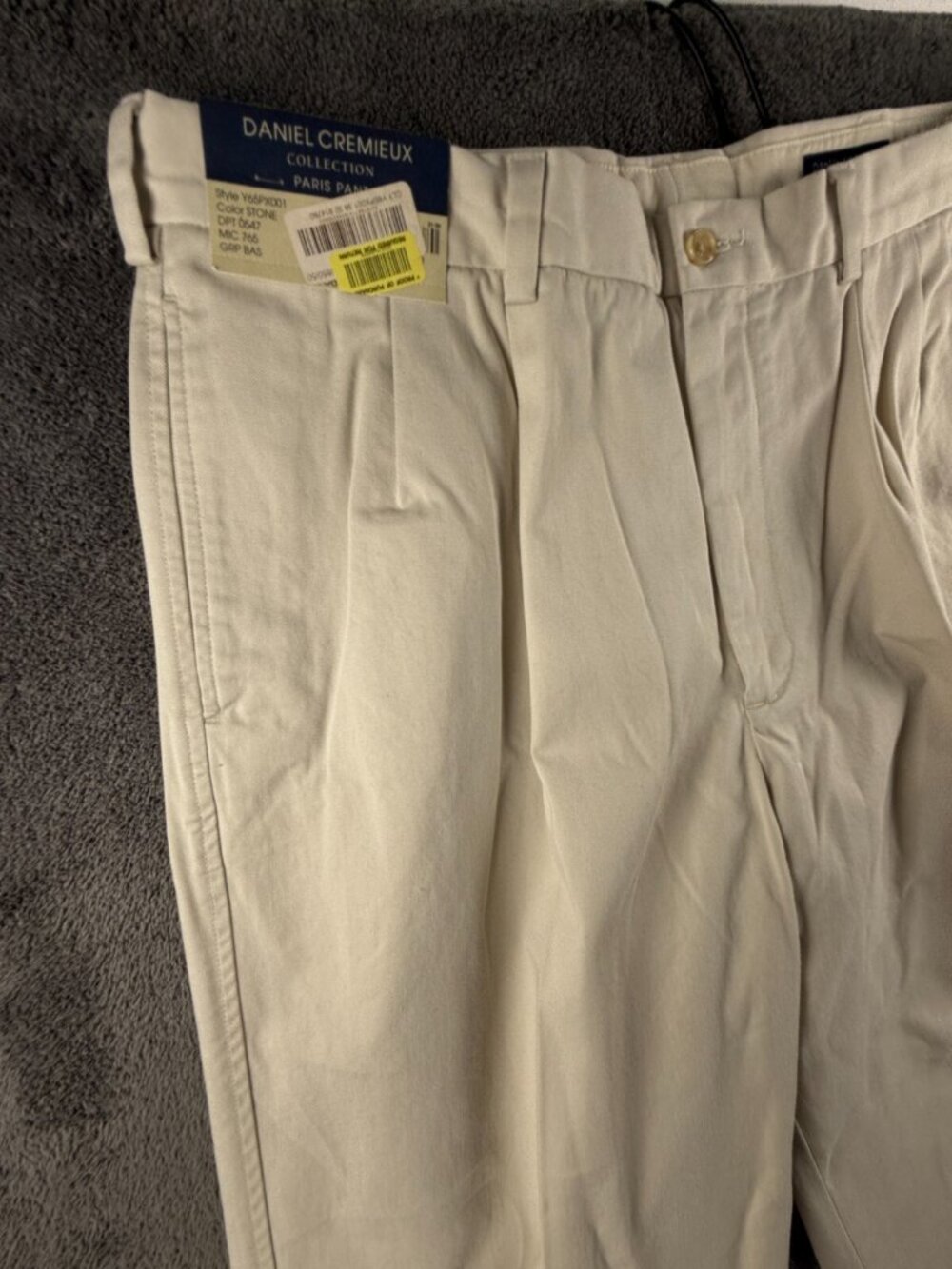 New Daniel Cremieux Paris Pants Men Beige Ivory Chino Cotton 38x32 Pleated - Picture 3 of 14